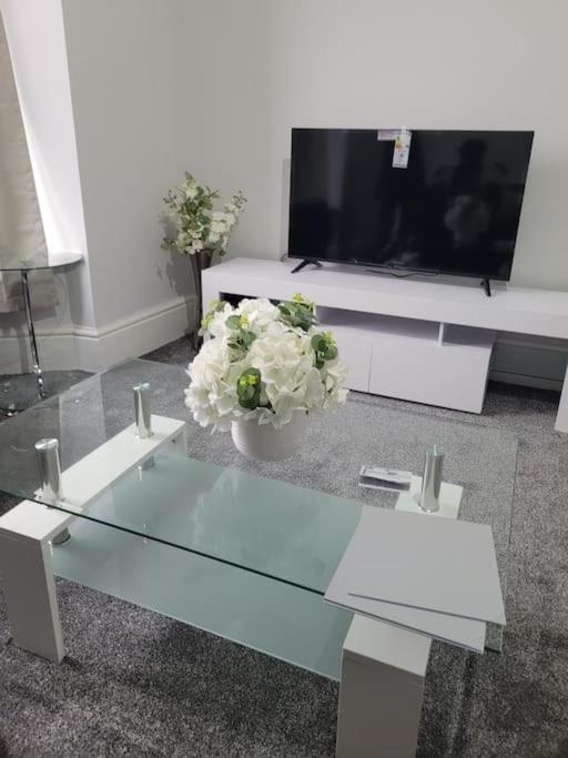 Large 5 Bedrooms In Sheffield, Near Centre & Parks * Nether Edge